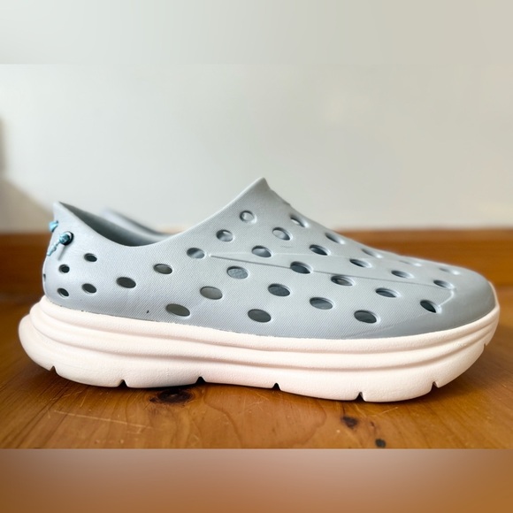 KANE Revive Recover Sneaker  | Size 15 - Picture 2 of 8